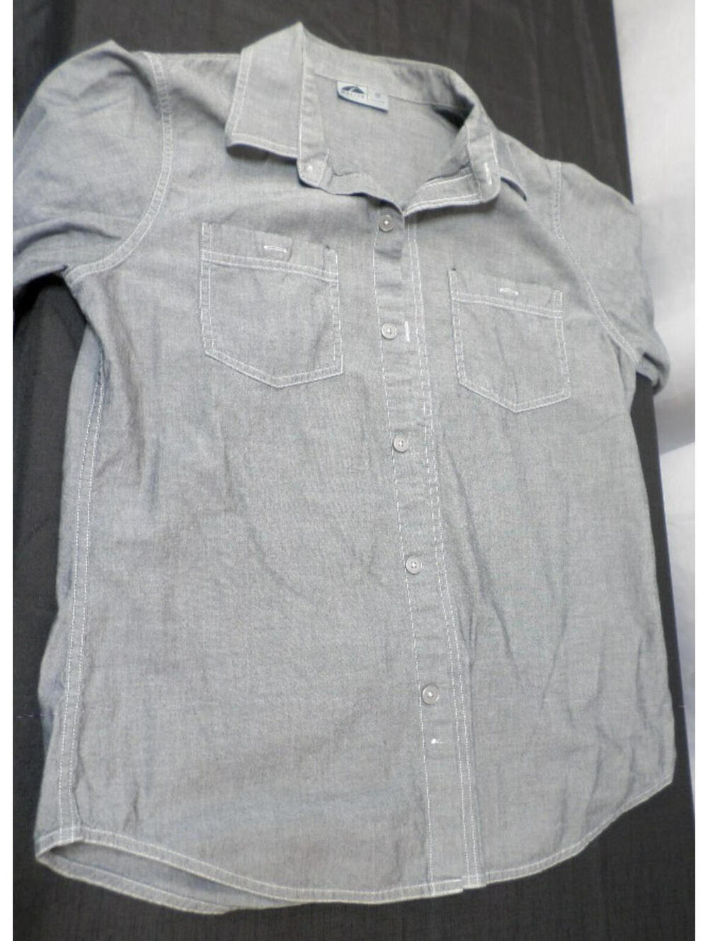 EUC DESIGNER GO LITE 100% COTTON SHORT SLEEVE BUTTON UP GRAY SHIRT SIZE MEDIUM